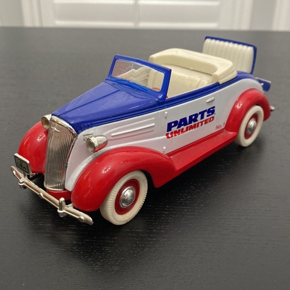 Vintage Car Coin Bank from Parts Unlimited - Model No.1 - Picture 5 of 12